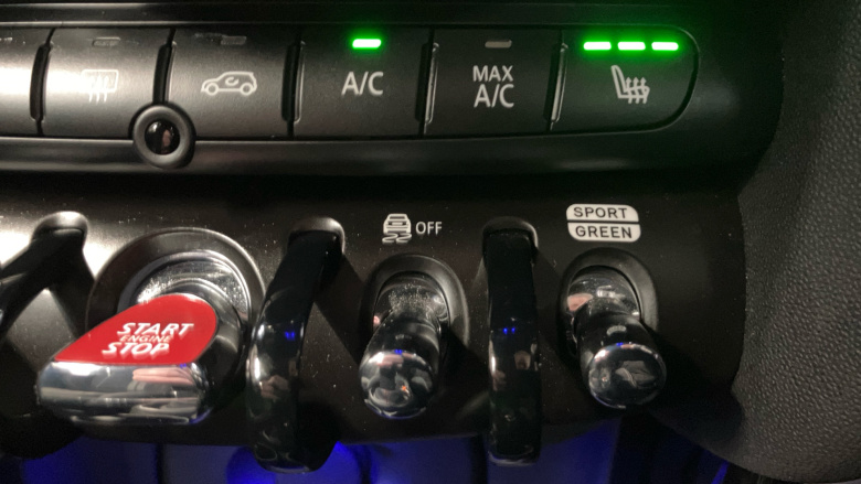 MINI Hatchback 2.0 Cooper S Sport II 3dr Auto Petrol Hatchback